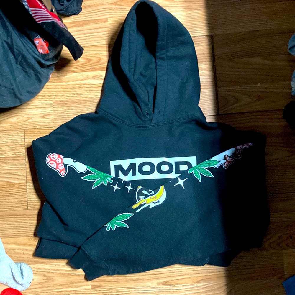 TRIPPY HOODIE